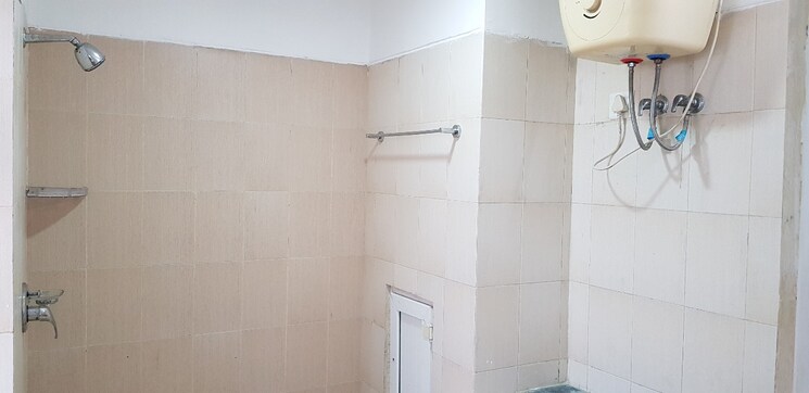 Bathroom, bptp-the-resort 2 Bedroom 1420 Sq.Ft. Apartment In Sector 75 Faridabad 9066023