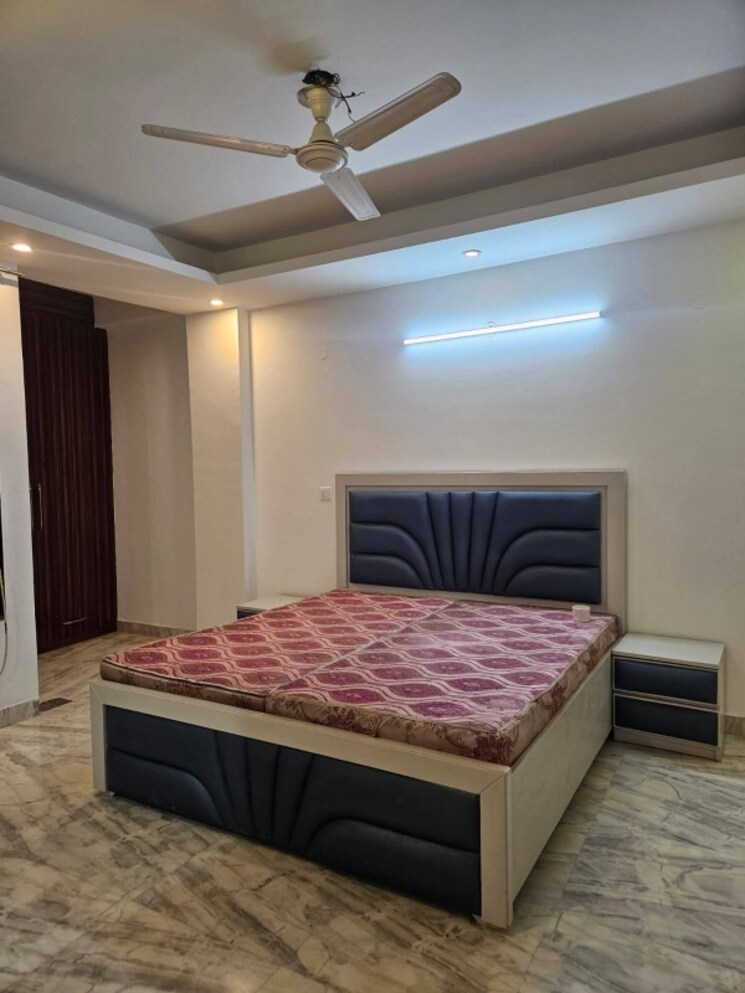 Bedroom, freedom fighters enclave 2 Bedroom 900 Sq.Ft. Apartment In Freedom Fighters Enclave Delhi 9066122