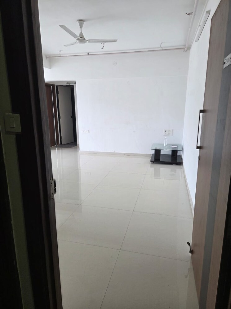 Room, mayfair-the-view 2 Bedroom 629 Sq.Ft. Apartment In Vikhroli West Mumbai 9066121