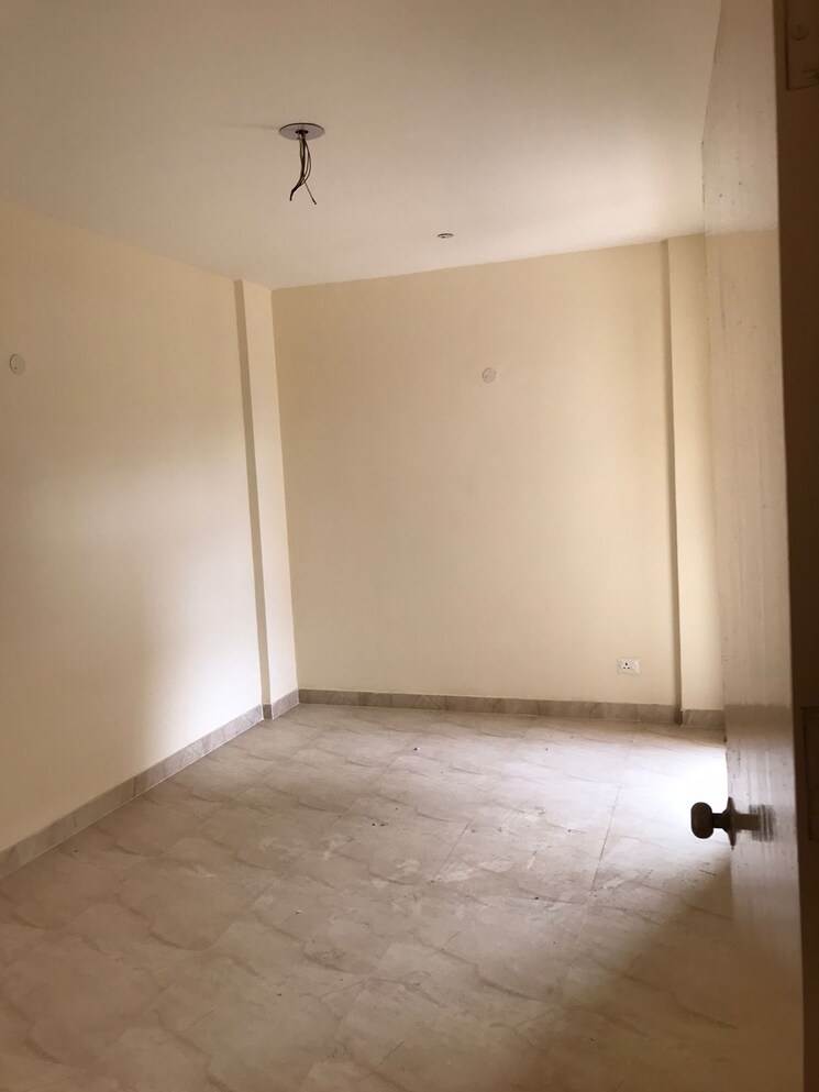 Room, omaxe-heights 3 Bedroom 954 Sq.Ft. Apartment In Sector 86 Faridabad 9066126