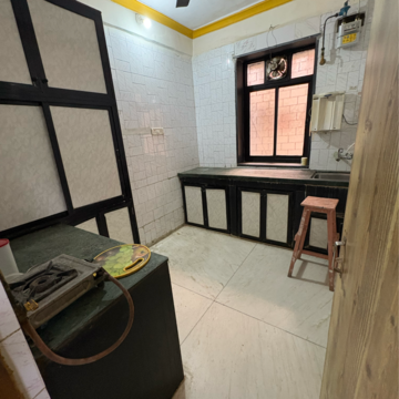 Team Area in 1.5 BHK Apartment at Pestom Sagar Colony, Tilak Nagar – for Rent