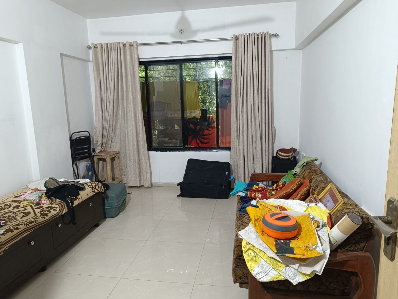 2 BHK + Pooja Room Apartment For Rent in Padma Prabha CHS