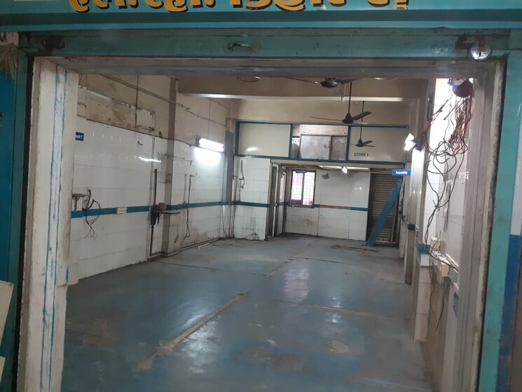  Parking, dena-industrial-estate Commercial Office Space 525 Sq.Ft. In Thane West Thane 9066241