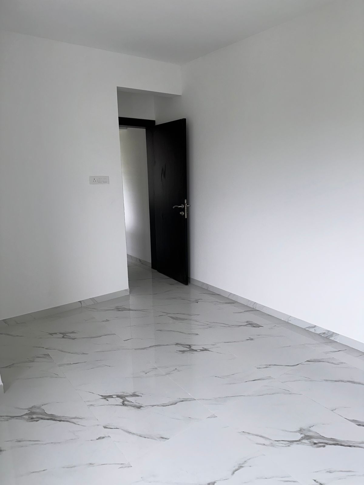 2 BHK Apartment For Rent in Jawalkar Building 