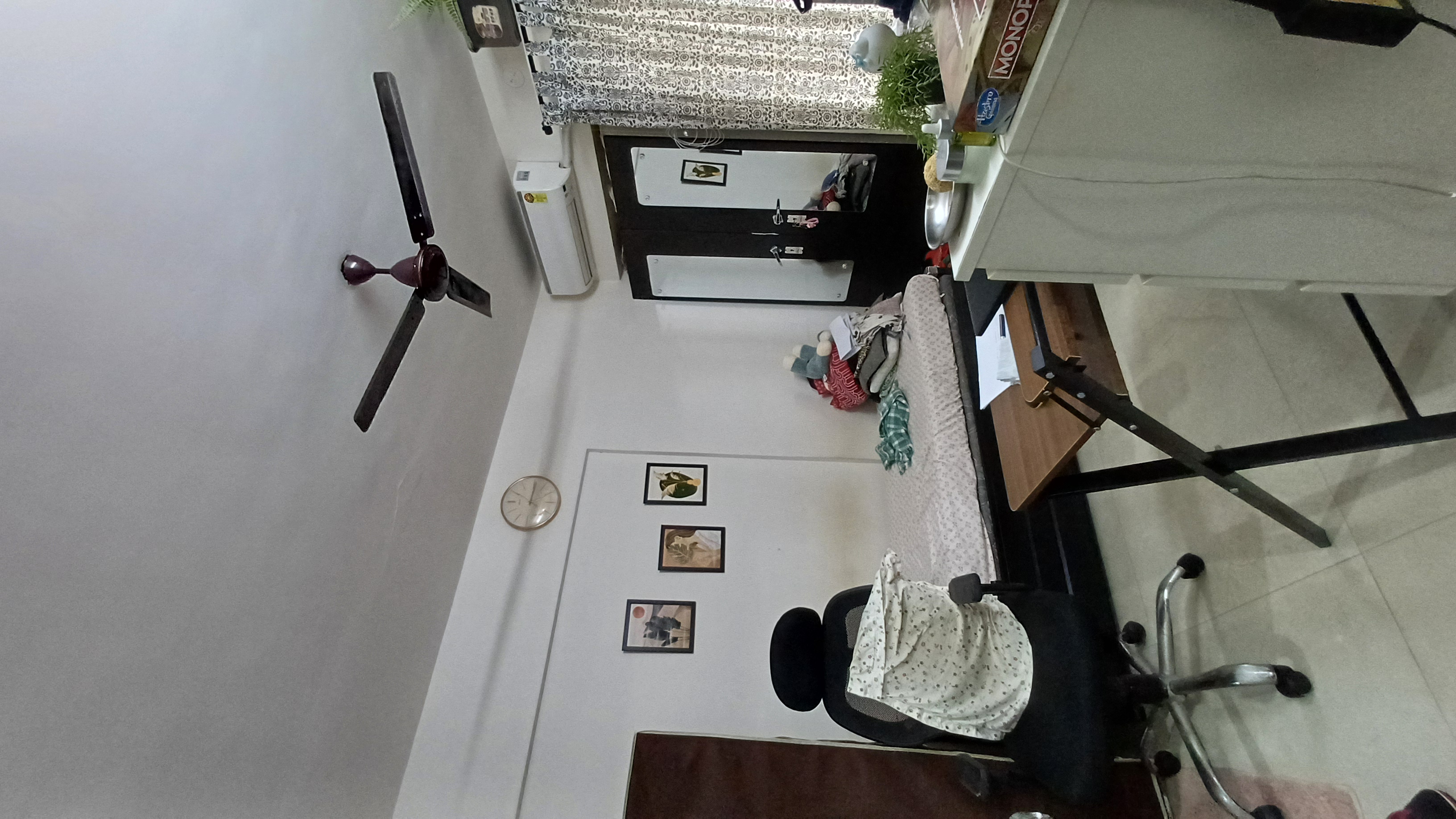1 BHK + Extra Room Apartment For Rent in STG Atlantis