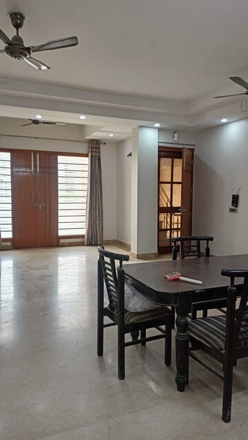 Kitchen in 3 BHK Builder Floor at AS Tower, Sector 45 – for Rent
