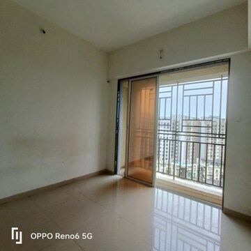 Room in 1 BHK Apartment at Vaishali Sector 4 – for Rent