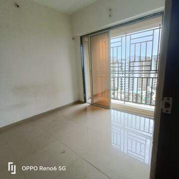 Room in 1 BHK Apartment at Vaishali Sector 4 – for Rent