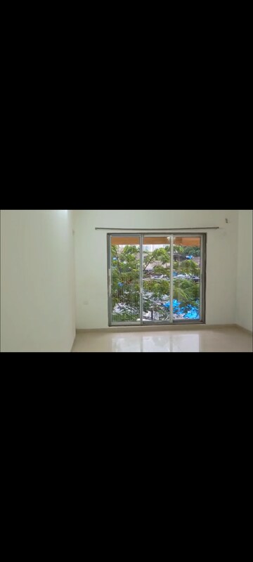 2 BHK Apartment For Rent in Avant Hillway, Goregaon East