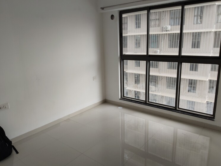Room, uk-iridium 1 Bedroom 395 Sq.Ft. Apartment In Kandivali East Mumbai 9066416