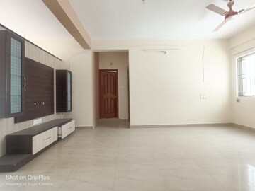 Room in 3 BHK Builder Floor at Hsr Layout – for Rent