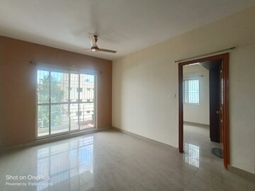 Room in 3 BHK Builder Floor at Hsr Layout – for Rent