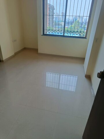 Room in 3 BHK Apartment at Goldfinger Avenir, Wakad – for Rent