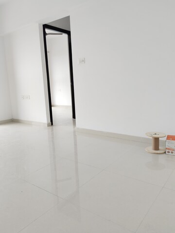 Furnished Amenities in 2 BHK Apartment at UK Iridium, Kandivali East – for Rent