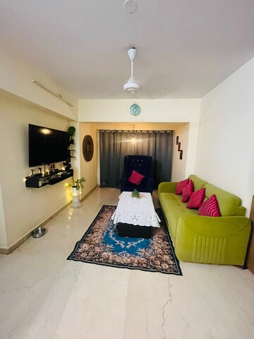 Bedroom in 2 BHK Apartment at Andheri West – for Rent