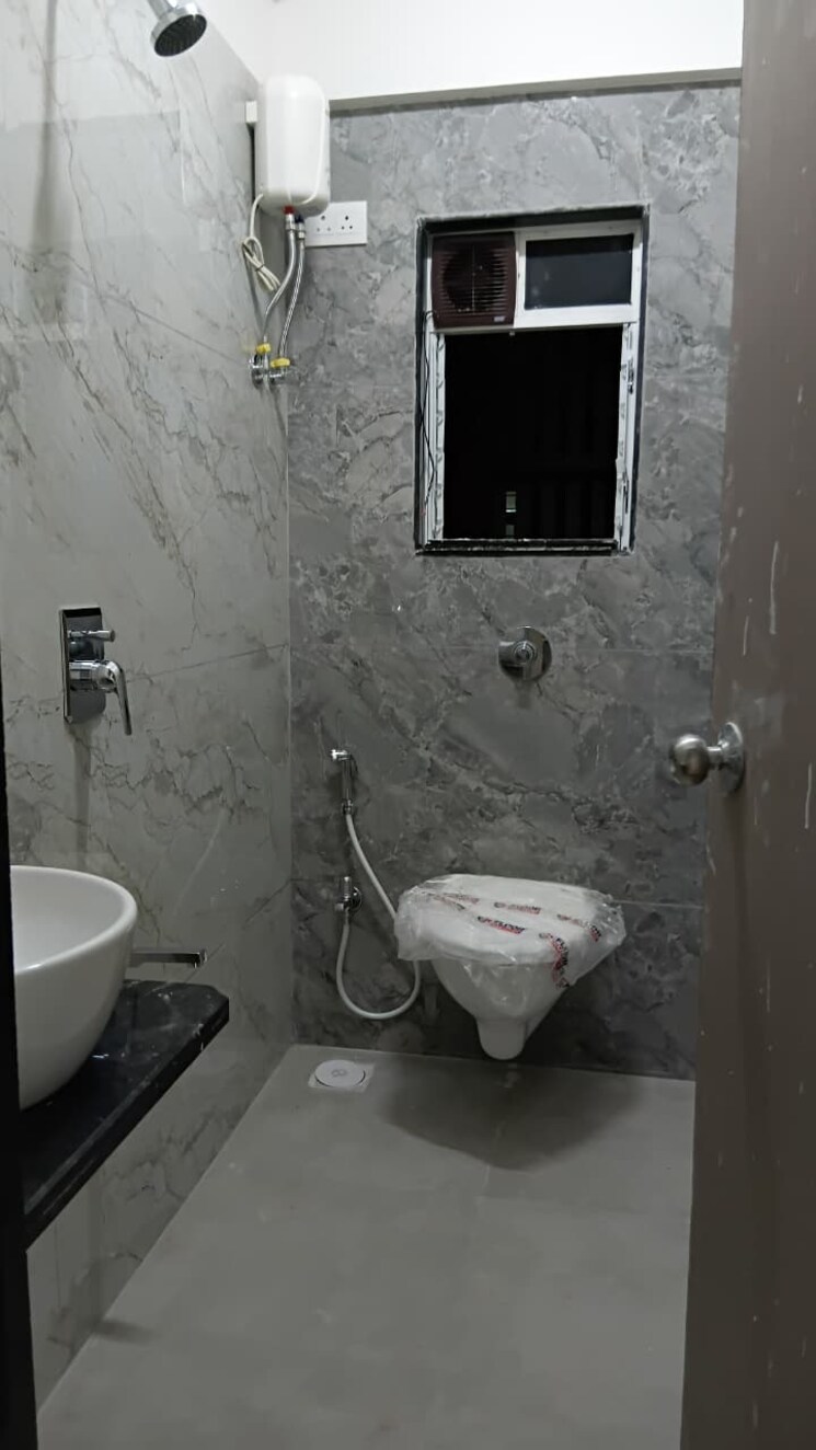 Bathroom, arsha-bharat 2 Bedroom 670 Sq.Ft. Apartment In Goregaon West Mumbai 9066536