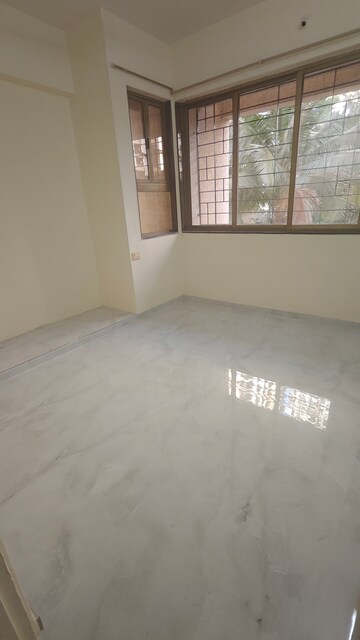 Room in 2 BHK Apartment at Vasant Vihar Society, Manpada – for Rent