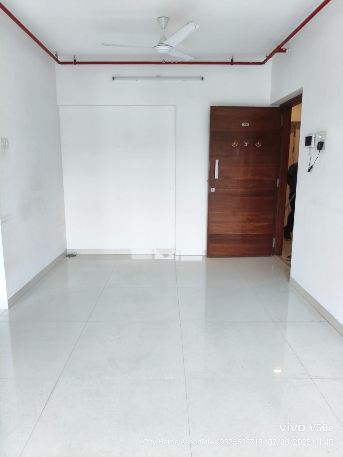 2 BHK 606 Sq.Ft. Apartment in Romell Allure