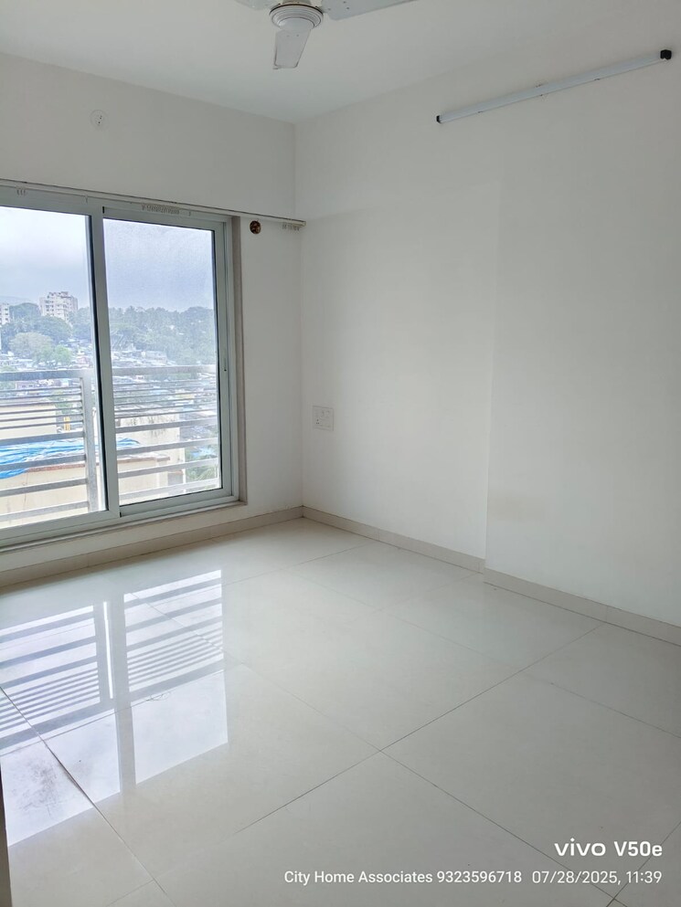 Room, romell-allure 2 Bedroom 606 Sq.Ft. Apartment In Borivali East Mumbai 9066575