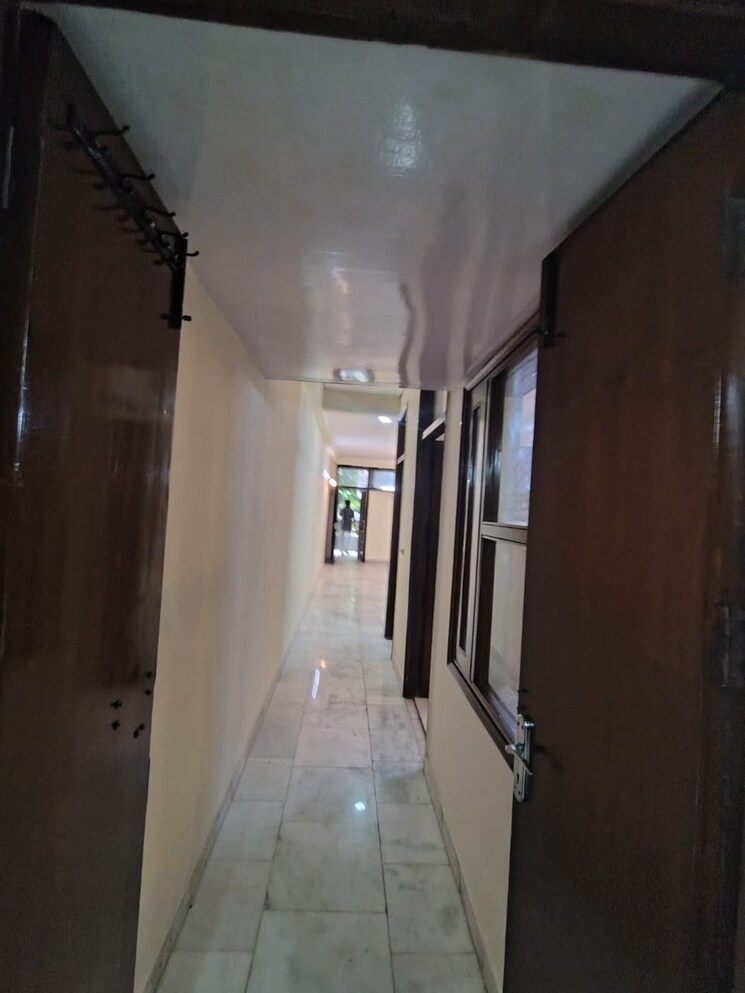 undefined, malviya nagar 2 Bedroom 1800 Sq.Ft. Builder Floor In Malviya Nagar Delhi 9066577
