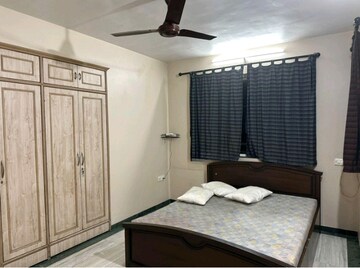 Bedroom in 1 BHK Apartment at Hiranandani Estate Penrose, Thane West – for Rent