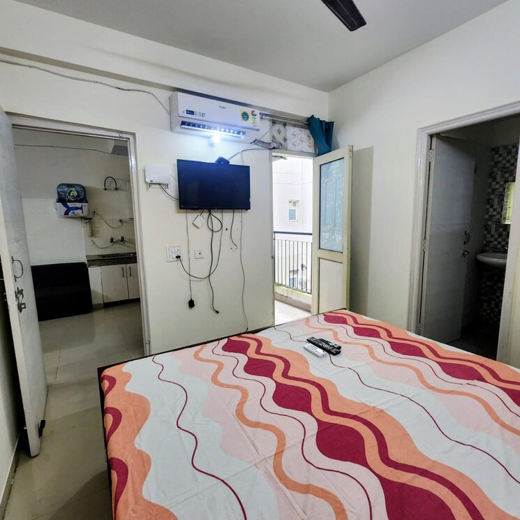 Bedroom, vip road 1 Bedroom 600 Sq.Ft. Apartment In Vip Road Zirakpur 9066594
