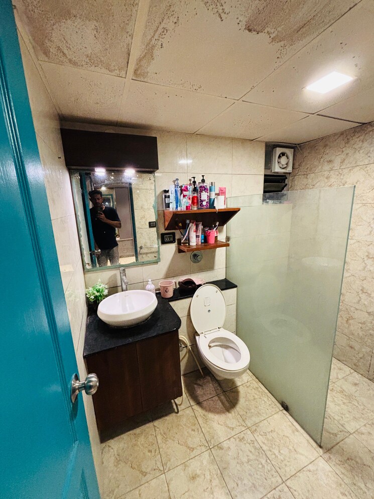 Bathroom, orchid-woods 3 Bedroom 1534 Sq.Ft. Apartment In Hennur Bangalore 9066580