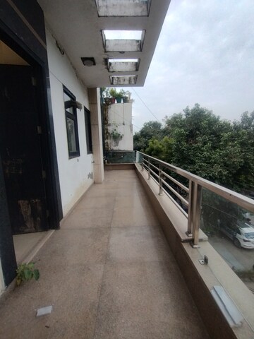 Kitchen in 3 BHK Builder Floor at Ansal Sushant Lok I, Sector 43 – for Rent