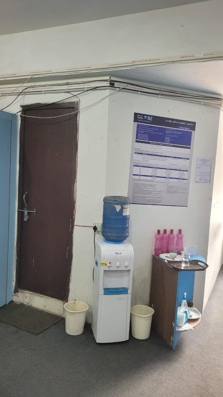 undefined, exhibition road Commercial Office Space 800 Sq.Ft. In Exhibition Road Patna 9066588