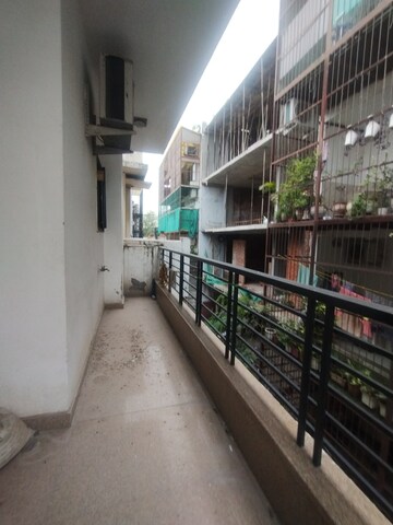 Balcony in 3 BHK Builder Floor at Ansal Sushant Lok I, Sector 43 – for Rent