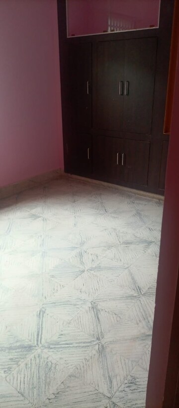 Room in 3 BHK Apartment at Rajendra Nagar – for Sale