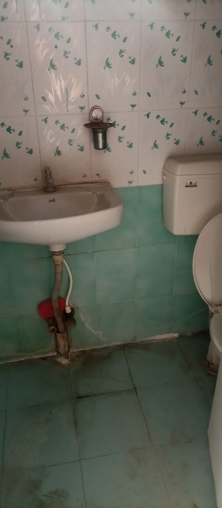 Bathroom, rajendra nagar 3 Bedroom 1400 Sq.Ft. Apartment In Rajendra Nagar Patna 9066592