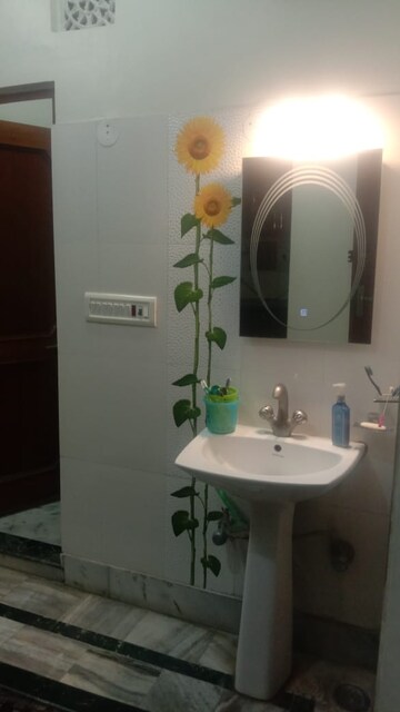 Bathroom in 5 BHK Independent House at Model Town – for Sale