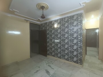 Room in 1 BHK Builder Floor at Malviya Nagar – for Rent