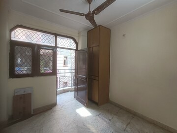 2 BHK Builder Floor For Rent in Khirki Extension