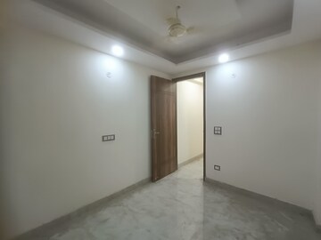 Room in 1 BHK Builder Floor at Malviya Nagar – for Rent