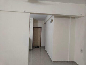 Room in 3 BHK Apartment at Supreme Estia Phase 1, Baner – for Rent