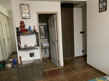 Room in 3 BHK Apartment at Vijay Nagari Annex, Waghbil – for Rent