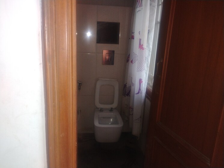 Bathroom, manikonda 2 Bedroom 1100 Sq.Ft. Apartment In Manikonda Hyderabad 9066668