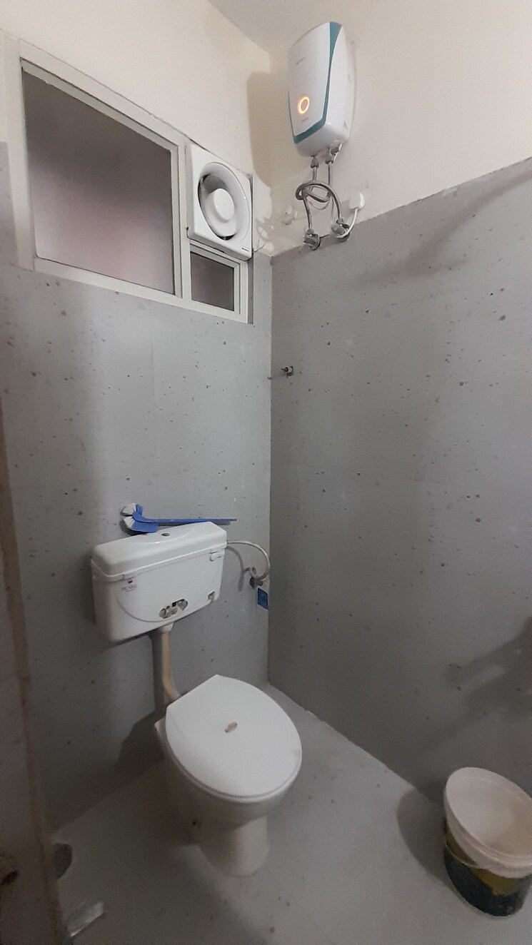 Bathroom, shankar nagar 2 Bedroom 1000 Sq.Ft. Apartment In Shankar Nagar Raipur 9066719