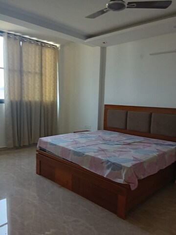 Bedroom in 3 BHK Builder Floor at Nirvana Courtyard, Sector 50 – for Rent