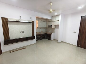 2.5 BHK Apartment For Rent in ROF Amaltas, Sector 92