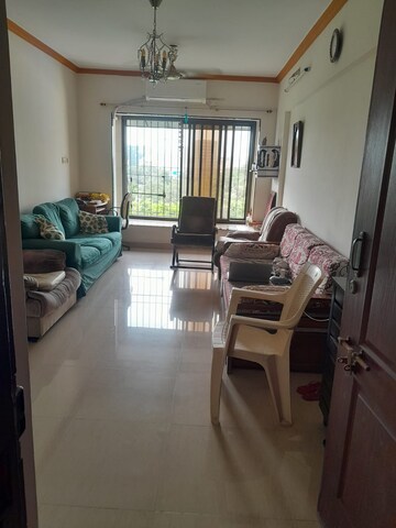 Team Area in 2 BHK Apartment at Gulmohar CHS Deonar, Govandi East – for Rent