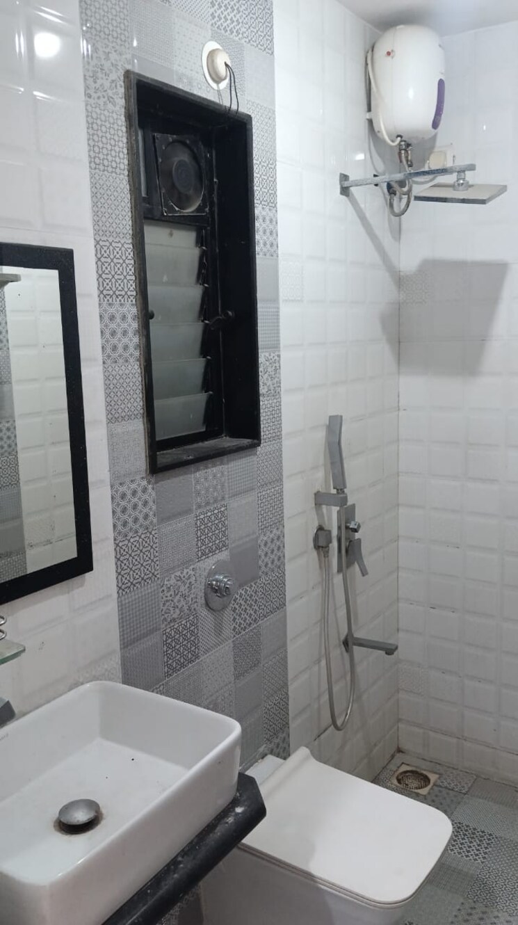 Attached Bathroom, deonar 2 Bedroom 750 Sq.Ft. Apartment In Deonar Mumbai 9066816
