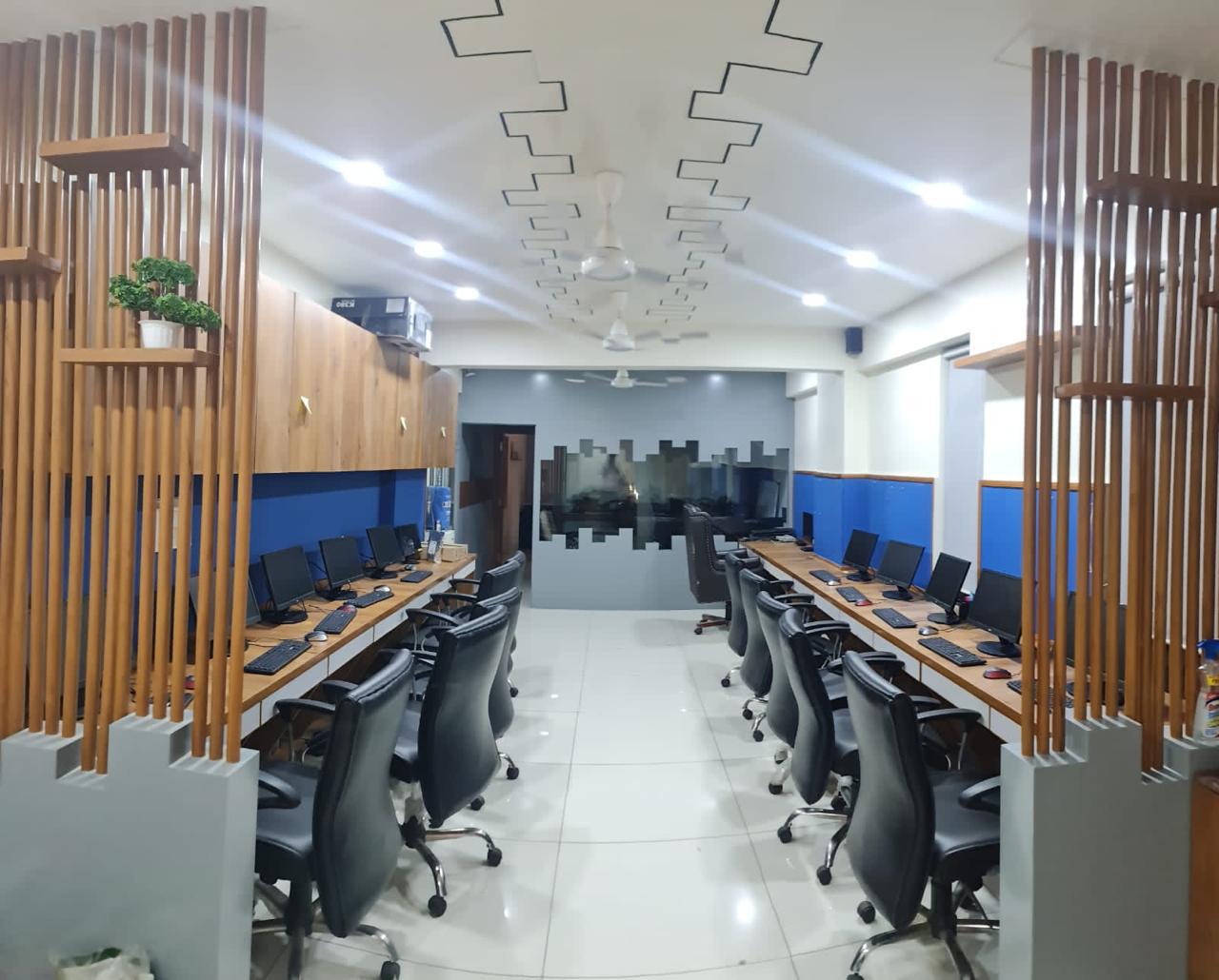 Office Space For Rent in Pushti Hights