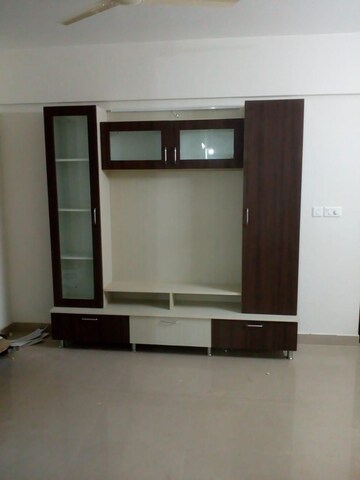 Room in 3 BHK Apartment at Provident Harmony, Thanisandra Main Road – for Rent