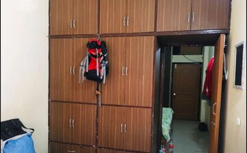 Furnished Amenities in 2 BHK Builder Floor at Sector 38 – for Rent