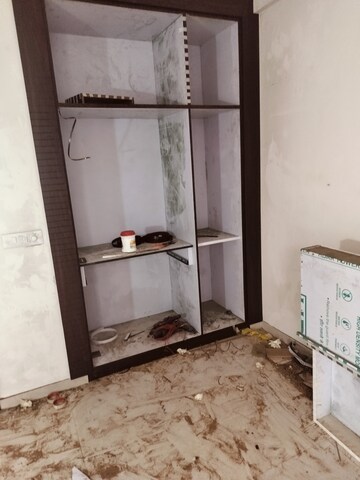 Kitchen in 3.5 BHK Builder Floor at Smart World Gems, Sector 89 – for Rent
