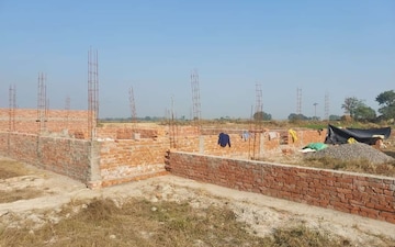Plot For Sale in Naini