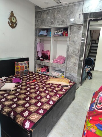 Bedroom in 2.5 BHK Builder Floor at Ambesten Twin County, Sector 1 Greater Noida – for Rent